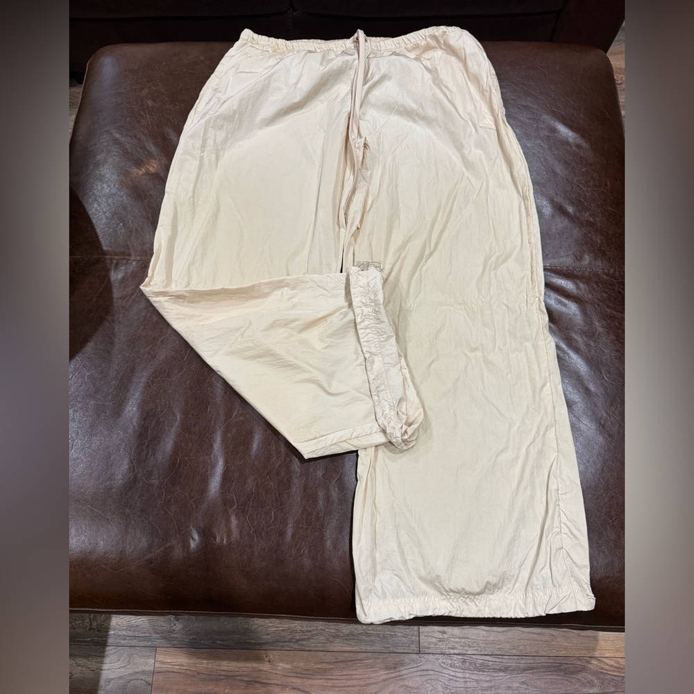 adidas Originals Cream Windbreaker style Relaxed Fit pants